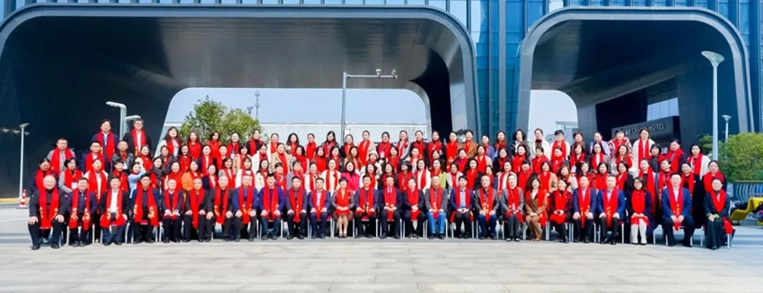 巾帼如花绽放 苏州克兰茨总经理仲梅女士受邀出席生态环保产业高质量发展女企业家大会