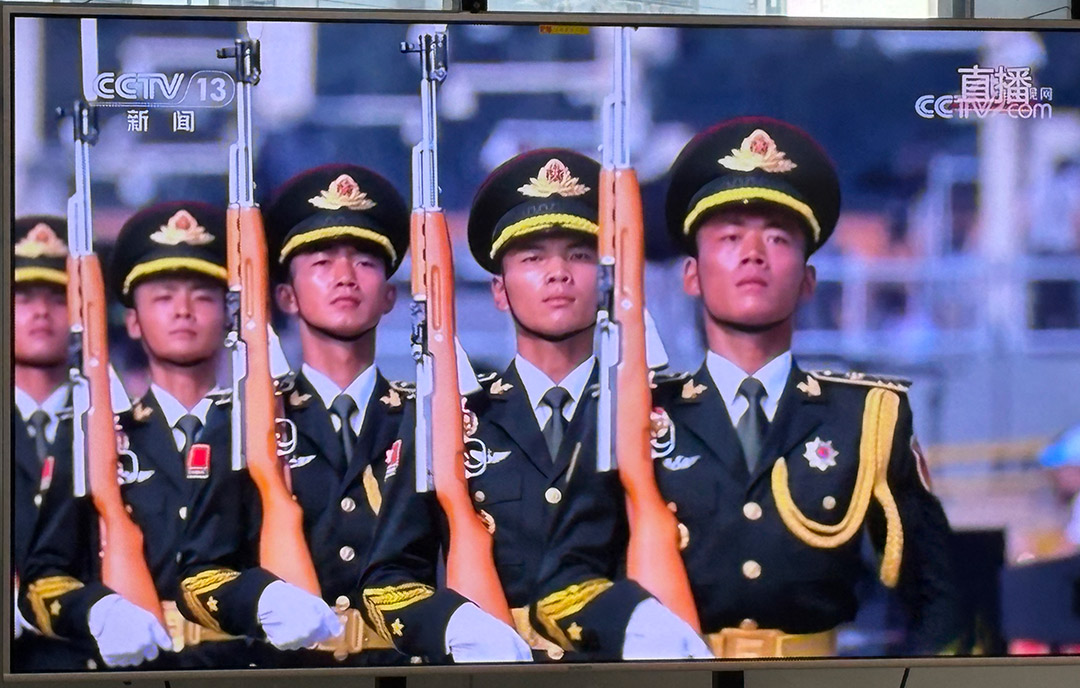 祝祖国繁荣昌盛 | 苏州克兰茨全体员工共观阅兵盛典